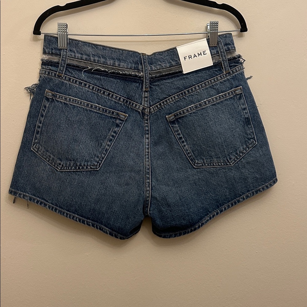 FRAME Atelier Insert Denim Boyfriend Shorts NWOT Sz 28 Trendy Summer Beach - Picture 3 of 4